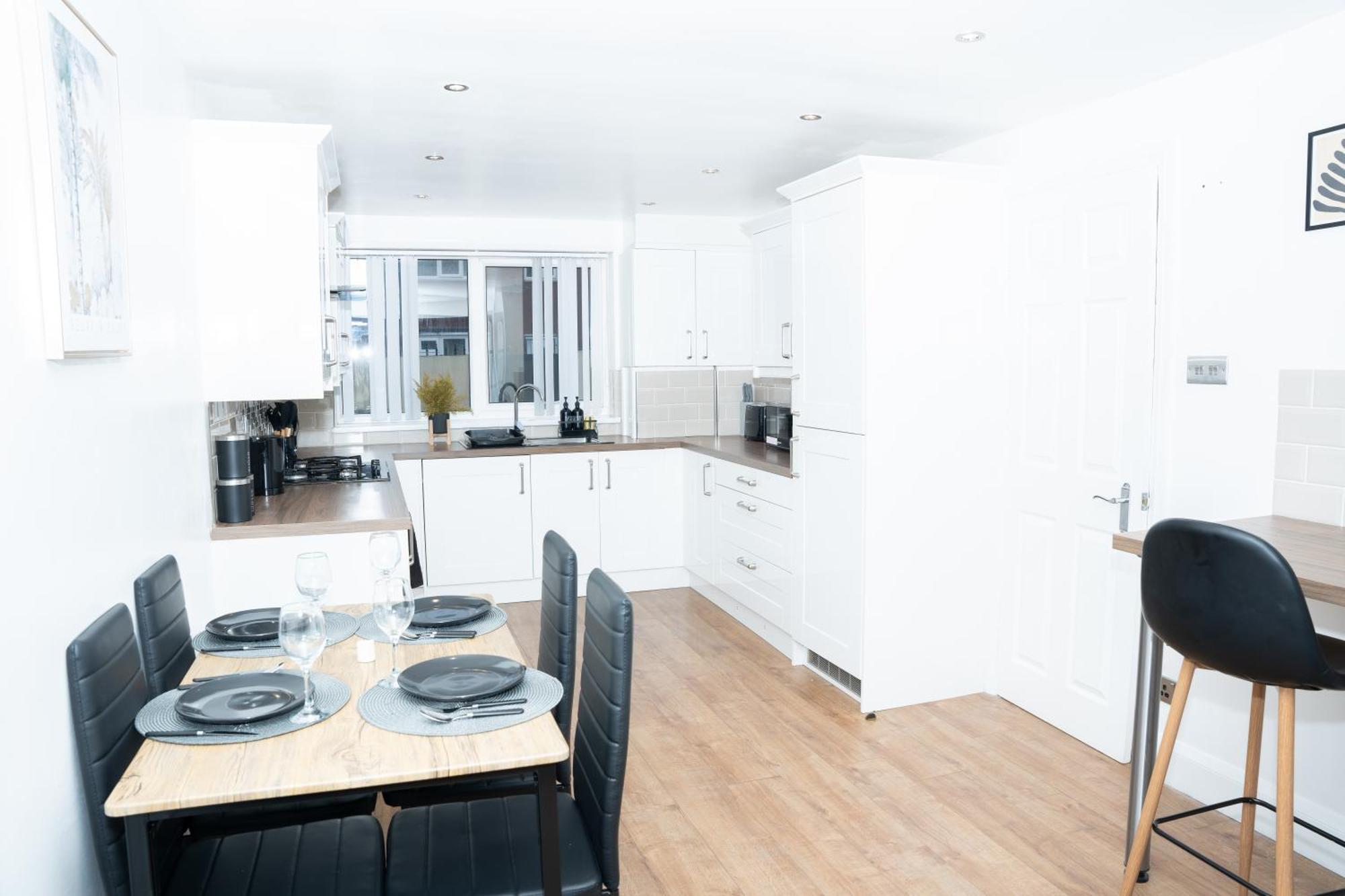 Stylish 3 Bed House With Free Parking Villa Leeds  Exterior photo