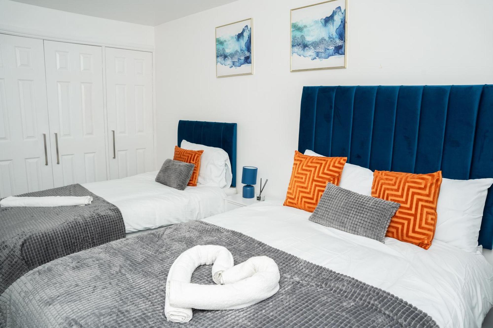 Stylish 3 Bed House With Free Parking Villa Leeds  Exterior photo