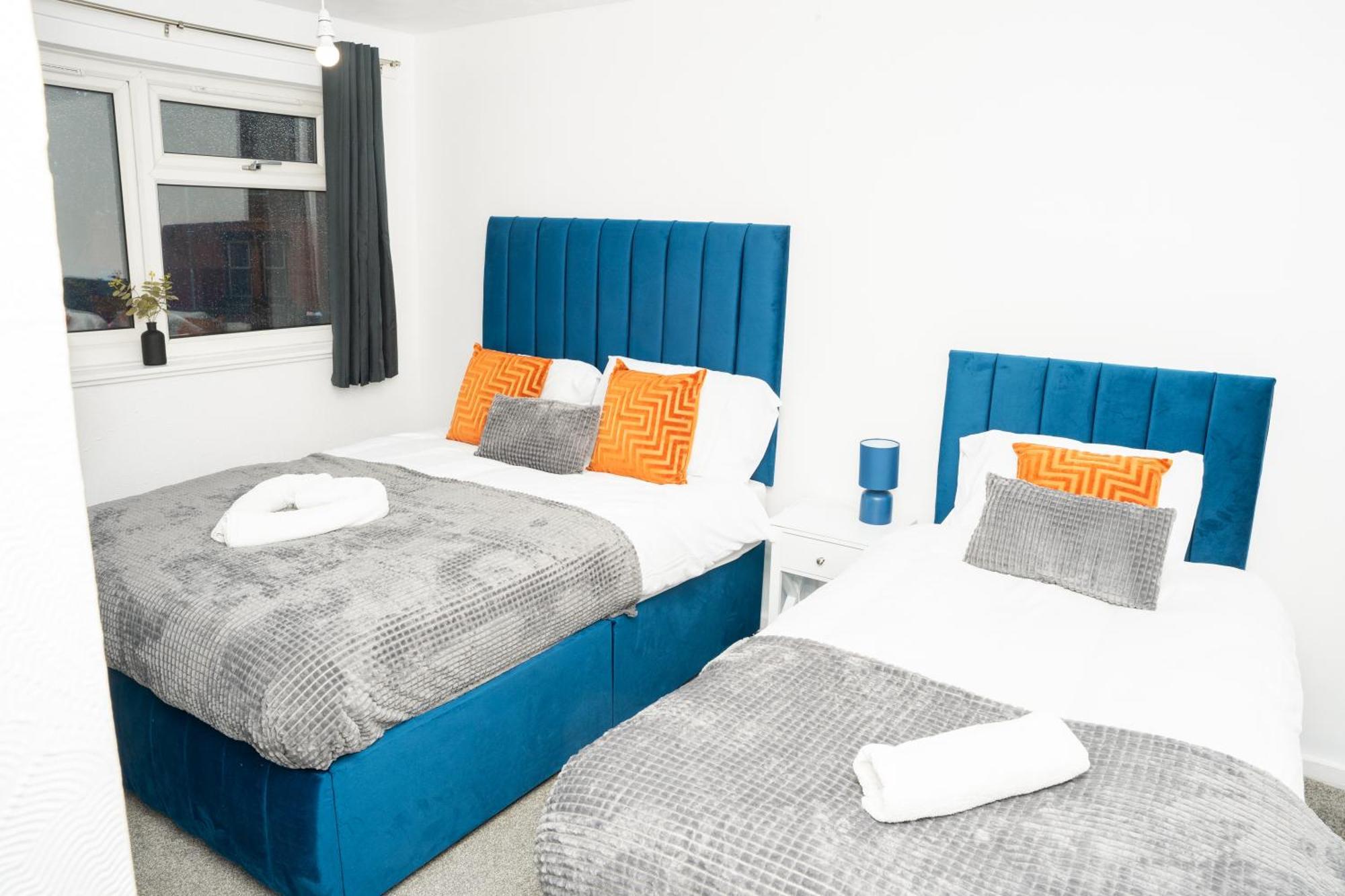 Stylish 3 Bed House With Free Parking Villa Leeds  Exterior photo